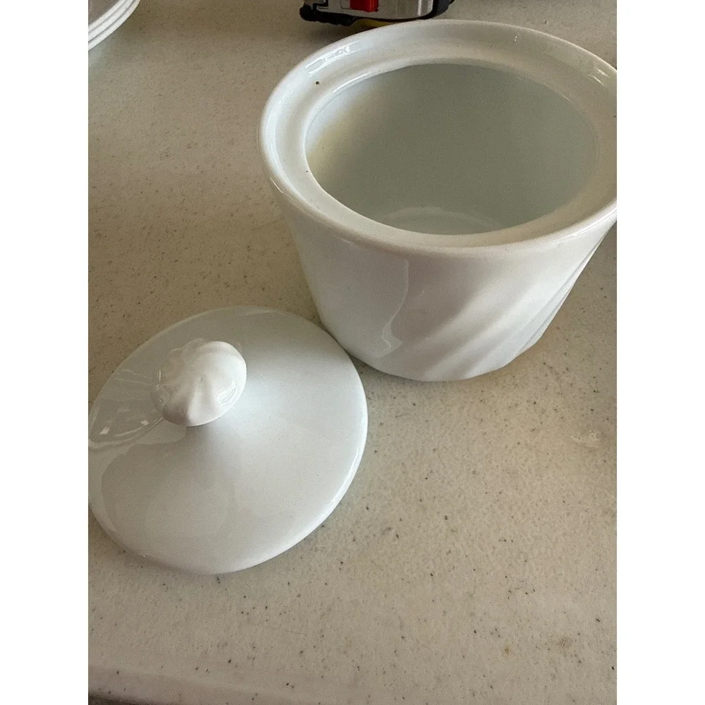 Corning Corelle Pure White Swirl Sugar‎ Bowl with Lid Vitrelle Glass 81-TY F6
